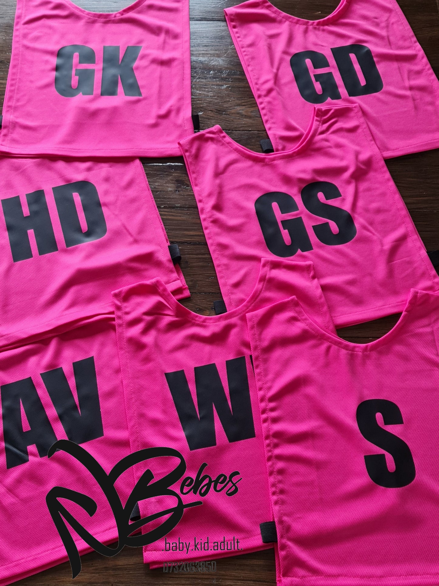 Junior Netbaĺ bibs (set of 7)